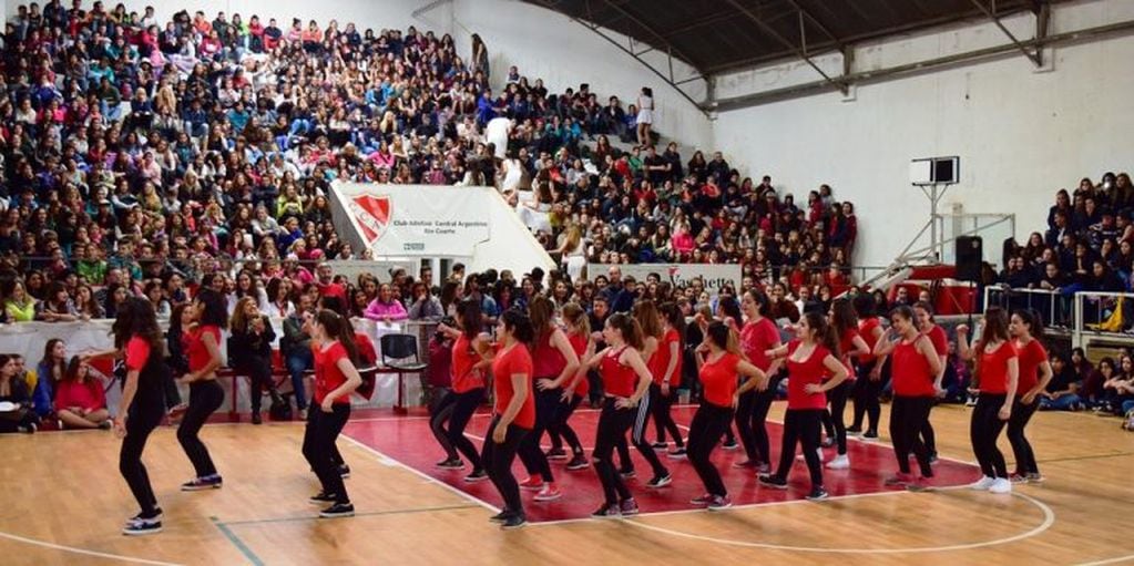 Encuentro de coreografias en Río Cuarto