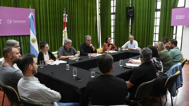 El intendente Luis Castellano se reunió  con los vecinalistas del Brigadier López