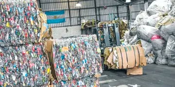 reciclaje de cartón IMAGEN ILUSTRATIVA