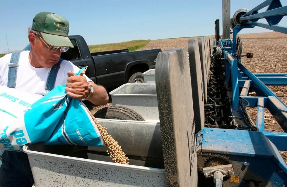 La siembra de soja avanza en Estados Unidos, en un escenario de restricciones hídricas.