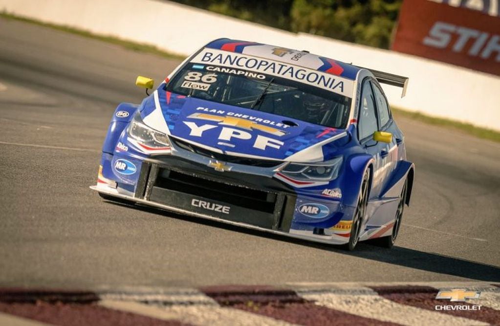 Canapino fue segundo con Chevrolet. El sábado, había liderado provisionalmente hasta que se le rompió un neumático.