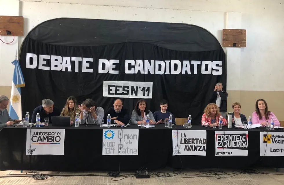 Debate de candidatos a intendente en las localidades