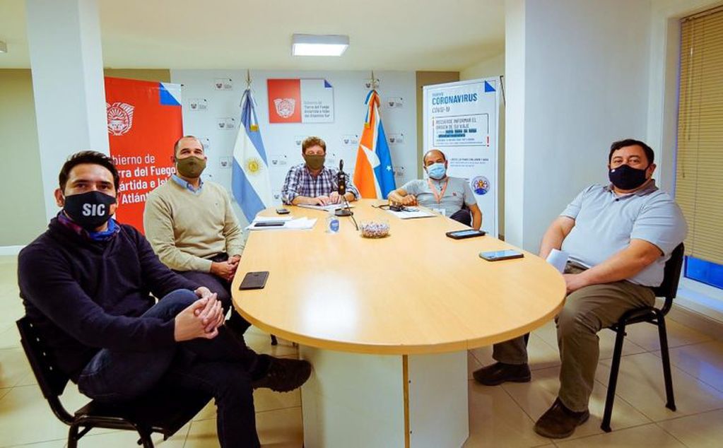 Reunión del COE, Gobierno TDF y Municipio de Río Grande (julio 2020).