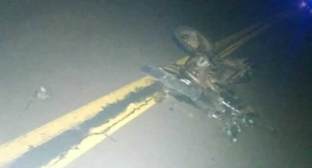 Siniestro fatal en San Vicente: un motociclista fallecido.