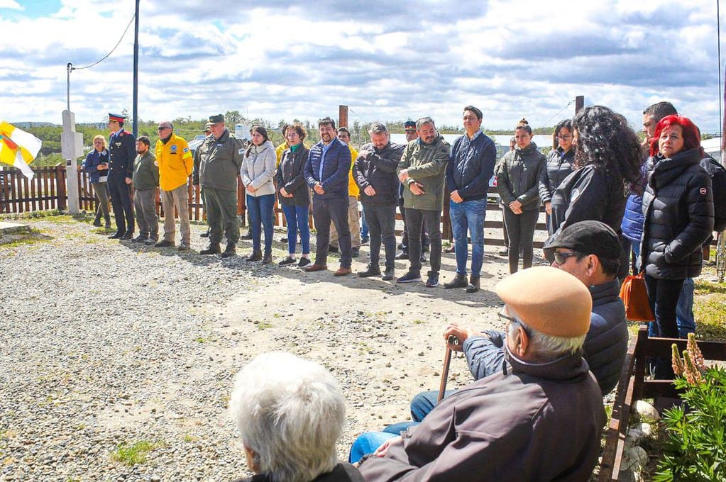 El Municipio de Tolhuin reconoció la labor del personal de Defensa Civil