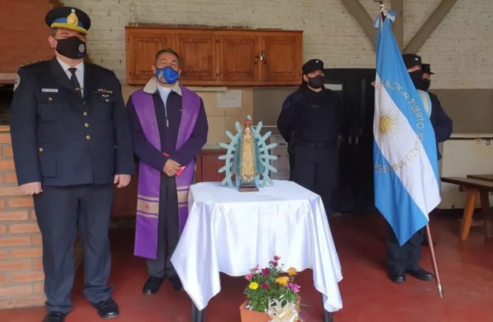 El acto se realizó este jueves en la Delegación de la Policía Federal Argentina.