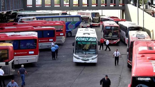 El transporte interurbano de Córdoba llevará a cabo un paro este lunes.