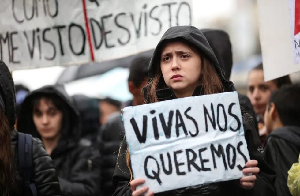 Manifestaciones #NiUnaMenos marcha paro nacional de mujeres contra los femicidios (EFE/David Fernández)