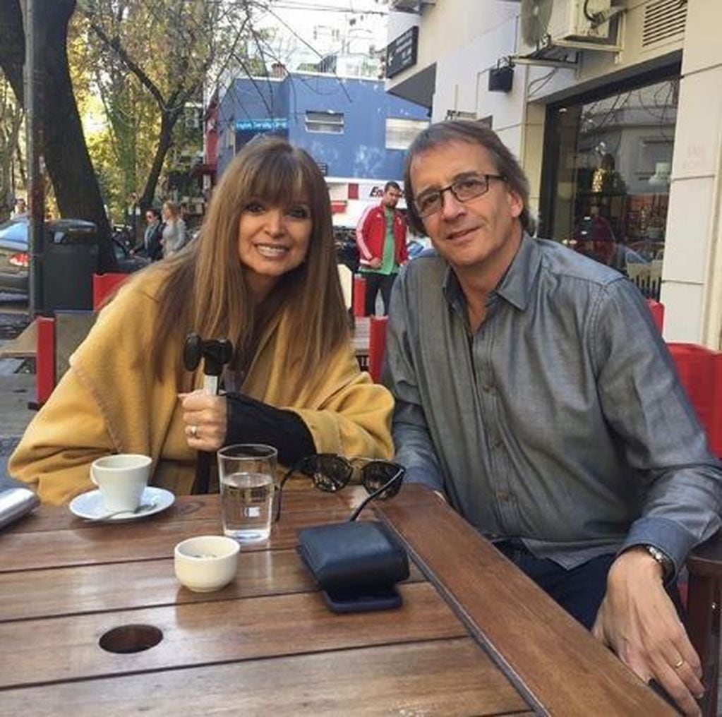 Adriana Salgueiro junto a Sergio Neri (Instagram/ salgueiroadriana)