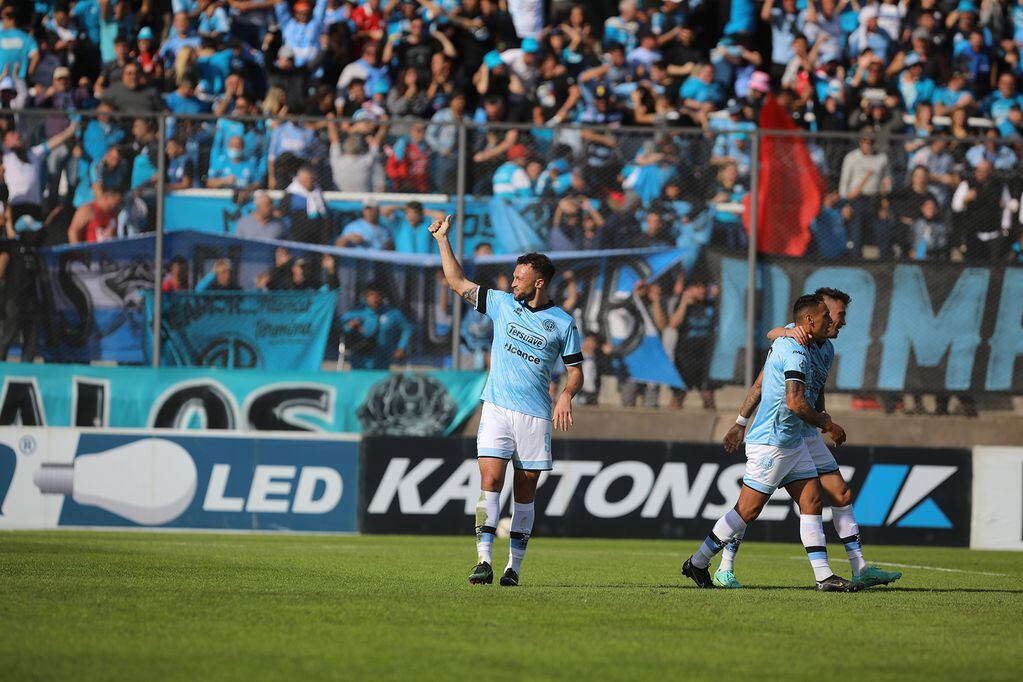 Joaquín Susvielles festeja el gol de Belgrano ante Platense. (Prensa Belgrano).