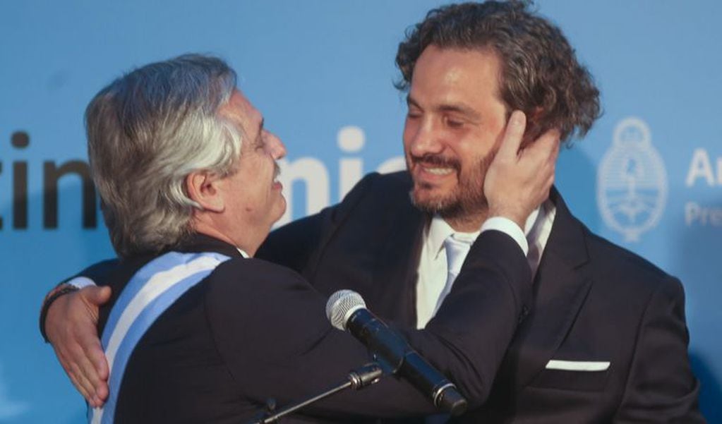 Alberto Fernández junto a Santiago Cafiero. Foto: Web.