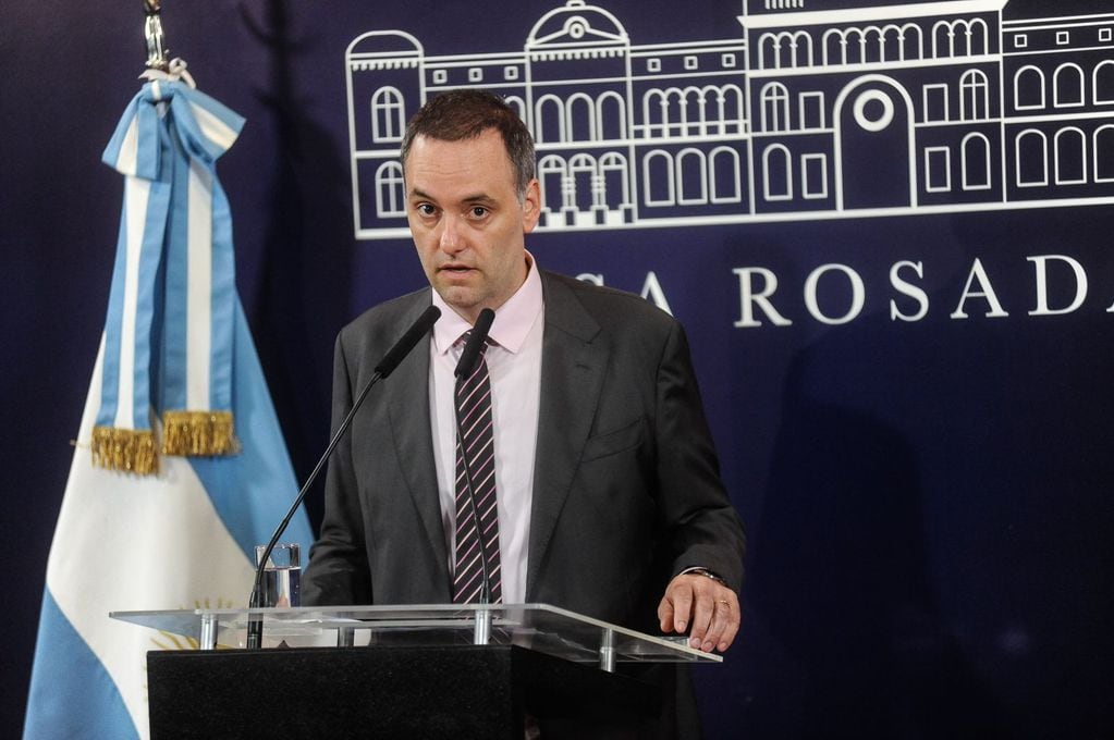 Manuel Adorni, vocero presidencial, en conferencia de prensa este miércoles. Foto: Federico López Claro/La Voz