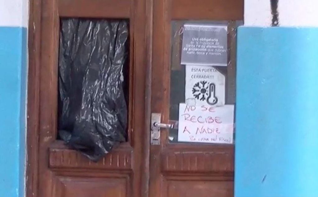 La Comisaría 15° en la zona de Sarmiento y Ameghino quedó cerrada. (Captura de TV)