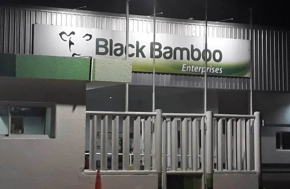 En Black Bamboo detectaron un enfermo y aislaron a otros 19 empleados. (Google Maps)