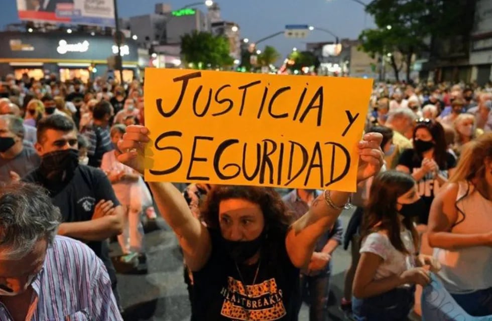Fuerte reclamo de Justicia por el crimen de Joaquín Pérez en Rosario. (Juan José García)