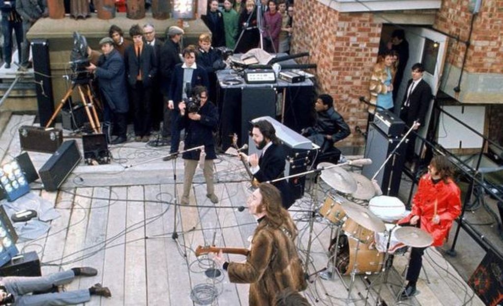 El 30 de enero de 1969 Los Beatles dieron su último recital desde la terraza del edificio donde se encontraban las oficinas de su sello discográfico