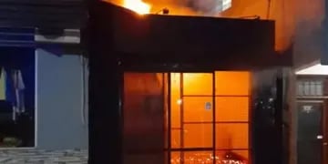 Eldorado: incendio consumió un local comercial