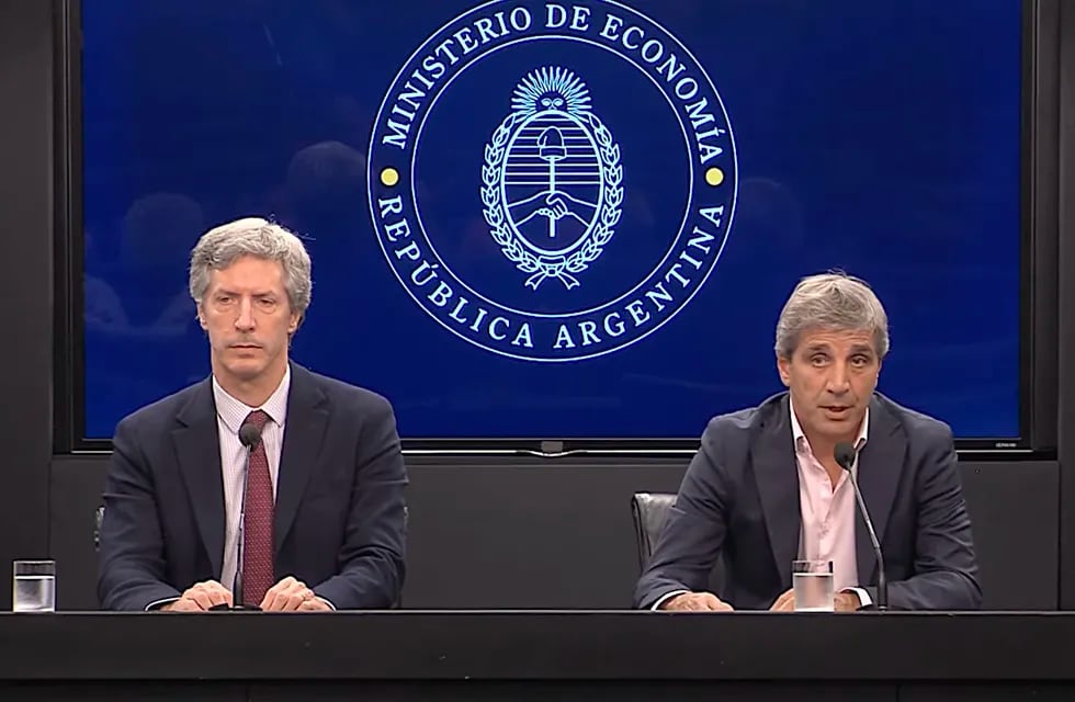 Junto a Bausili, Caputo anunció que se reflotó el acuerdo con el FMI