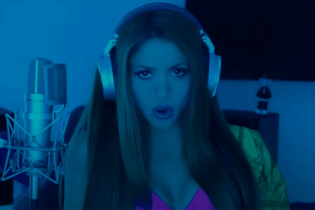 Shakira, en el video de su nueva canción junto a Bizarrap.