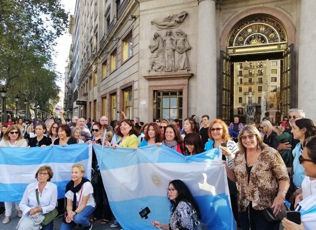 Las réplicas de la marcha del "Sí, se puede" en el mundo (Foto:Clarín)