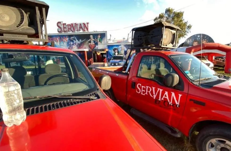 El circo Servián vende sus autos