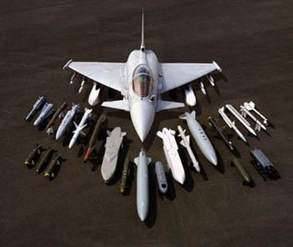 El modelo Eurofighter Typhoon, es considerado "la joya europea". Hoy varias unidades están destinadas en Malvinas y tienen asiento en el Complejo Militar de Monte Agradable.