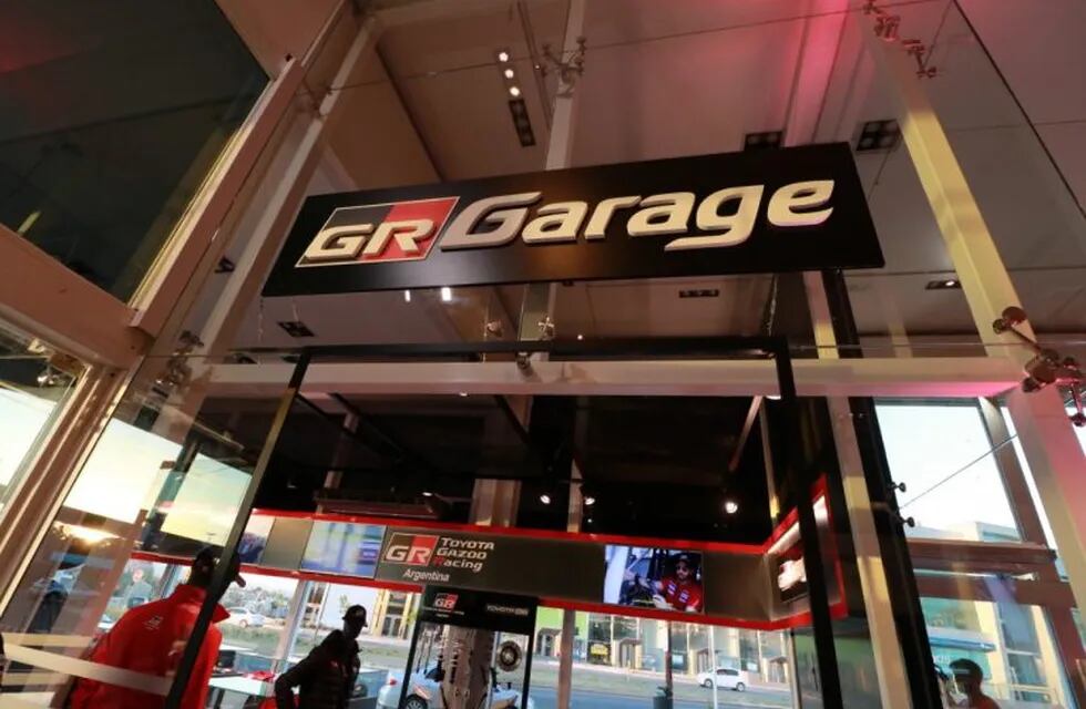 Garage Gazoo Racing, inaugurado por Toyota en Córdoba (2019).
