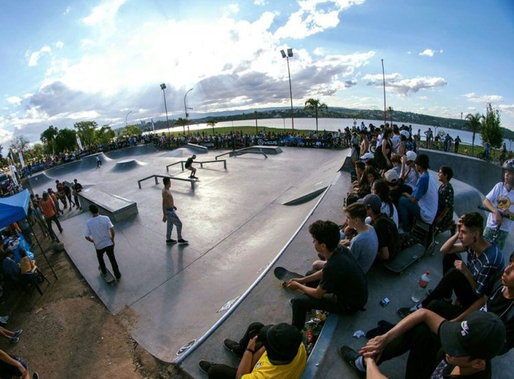 Skate & Bike Park