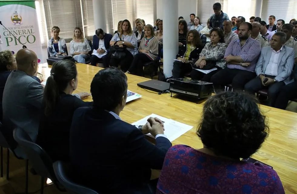 Reunión interministerial en General Pico (Gobierno de La Pampa)