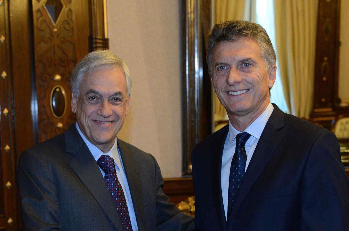 Mauricio Macri y Sebastián Piñera. (AP)