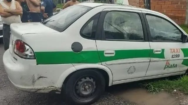 Taxista de La Plata muere manejando.