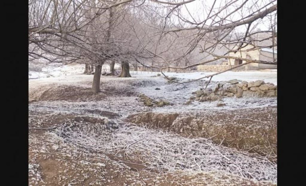Postales de la primera nevada de este invierno 2020 en las sierras cordobesas