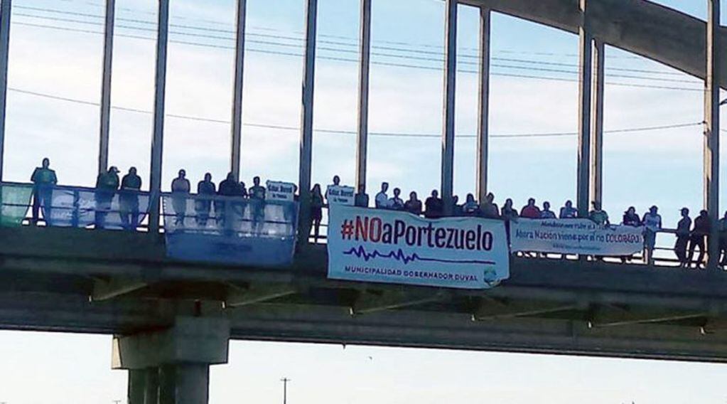Protesta contra Portezuelo del Viento (El Diario)