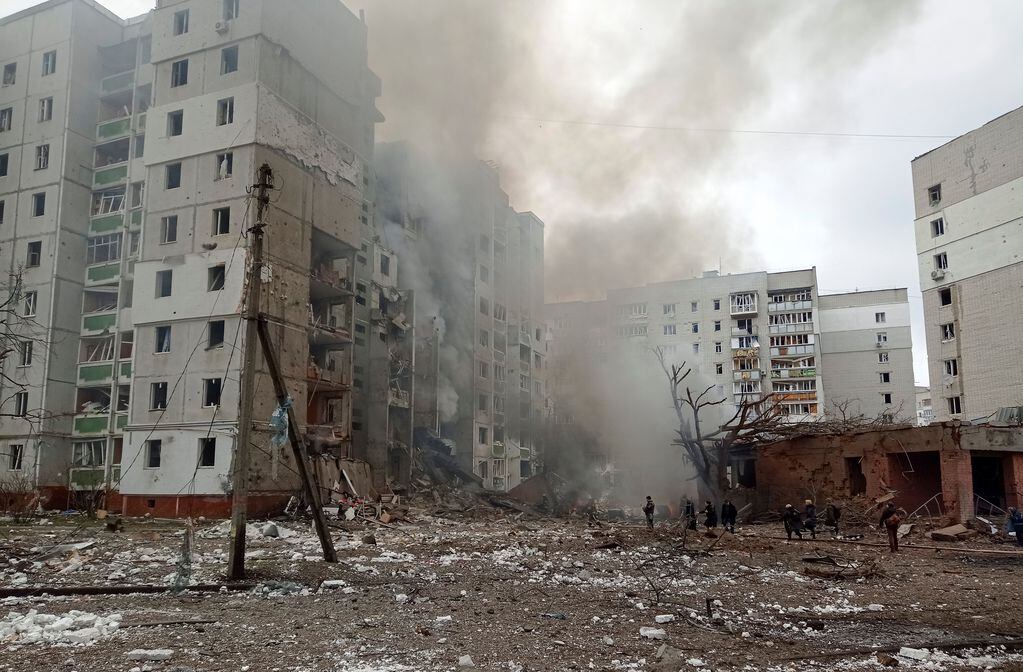 Ataque aéreo ruso en Chernígov, Ucrania.