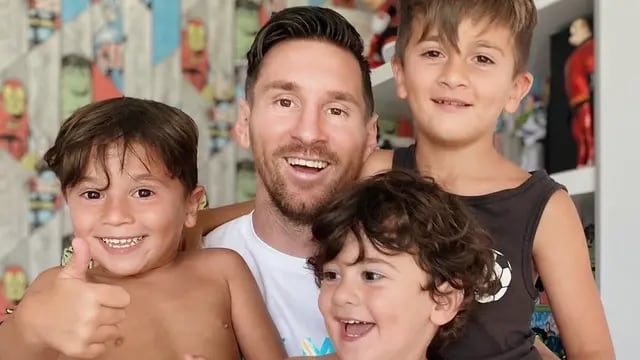 Lionel Messi se sacó una foto junto a sus hijos