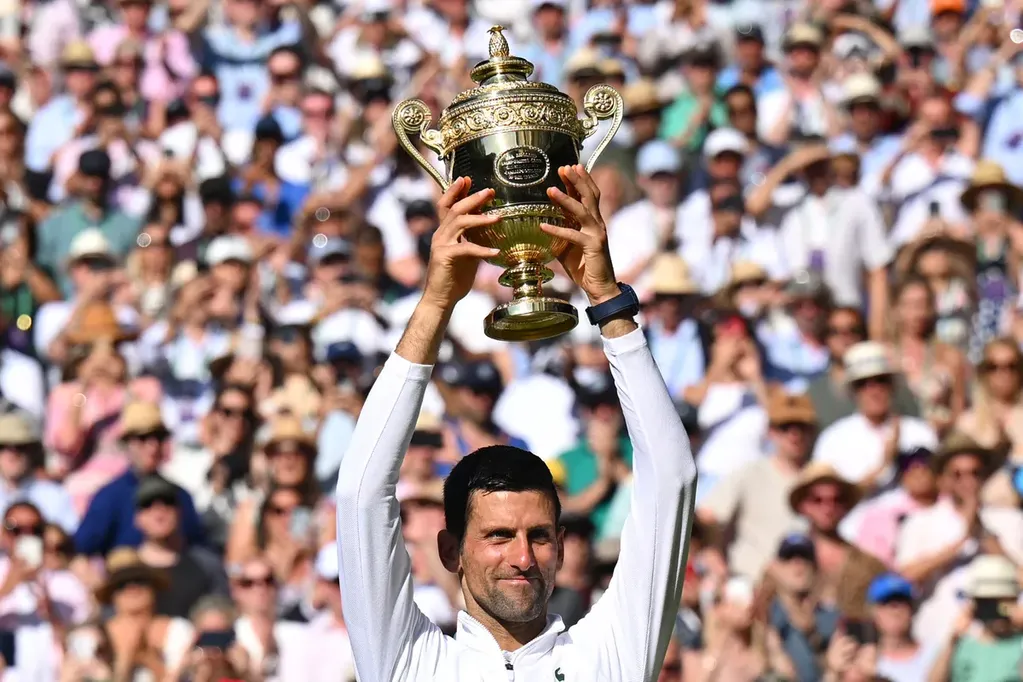 Novak Djokovic obtuvo su cuarto título consecutivo en Wimbledon