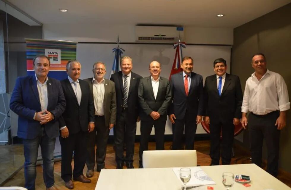 El vicegobernador Néstor Bosetti participó de un encuentro de vicegobernadores de diferentes provincias argentinas, y de distintas extracciones políticas.