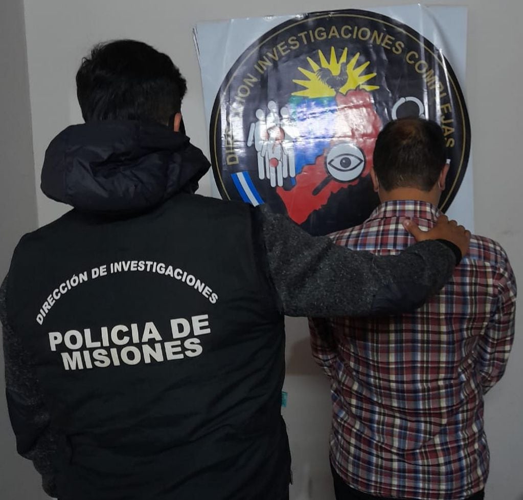 Autos con pedido de secuestro en Buenos Aires fueron hallados en pleno centro posadeño.