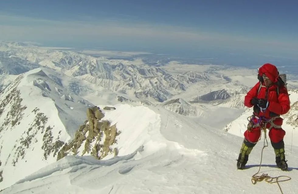 Ricardo Birn escaló el Everest y estuvo muy pero muy cerca.