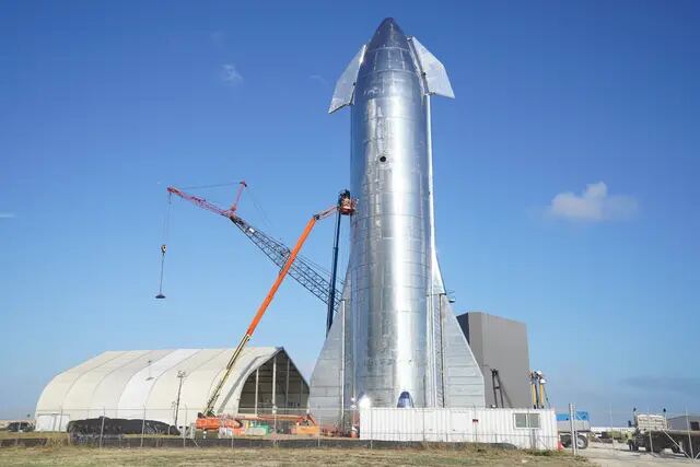 Un protipo de cohete de SpaceX explotó minutos después de aterrizar