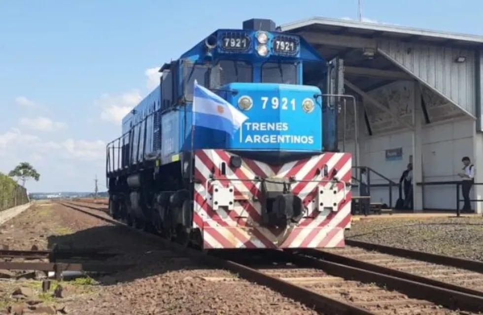 Retorna el servicio del tren Urquiza Cargas entre Argentina y Paraguay.