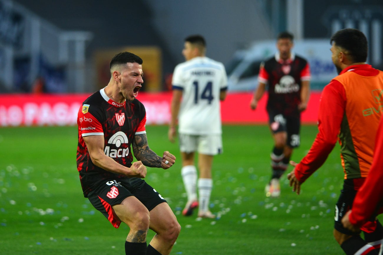 El clásico cordobés entre Talleres e Instituto finalizó empatado 1 a 1.  (Nicolás Bravo / La Voz)