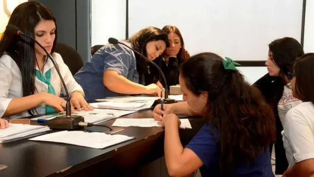 En problemas. Más jóvenes buscan trabajo en Córdoba. (La Voz / Archivo)