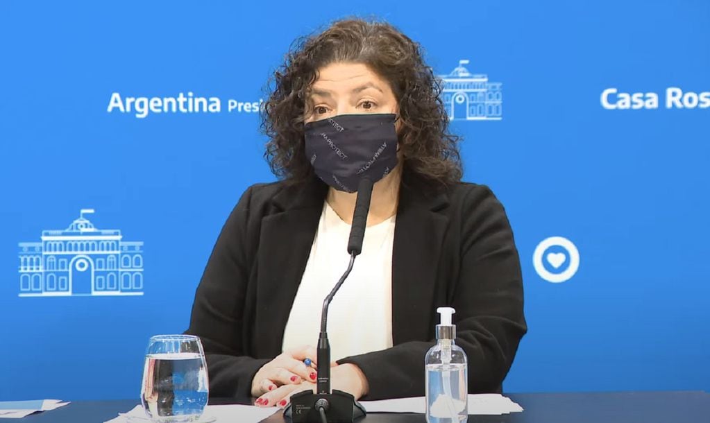 Carla Vizzotti durante la conferencia de prensa en la que anunció las flexibilizaciones de la cuarentena.