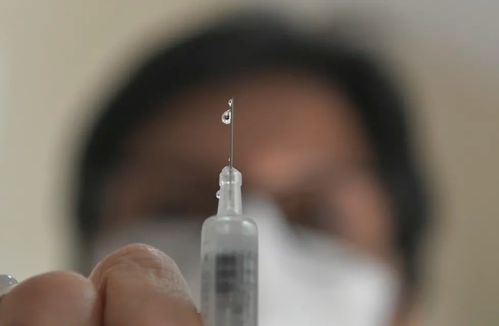 Vacunación (Foto: Orlando Pelichotti / Los Andes)