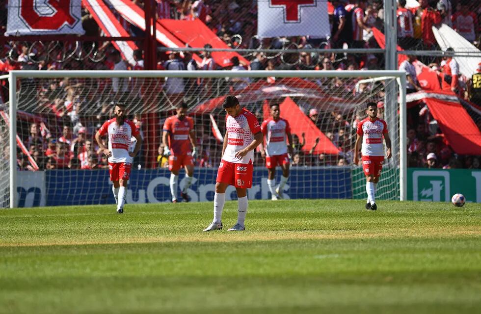 Instituto pierde una pieza clave para la semifinal del reducido por el ascenso a la Liga Profesional.