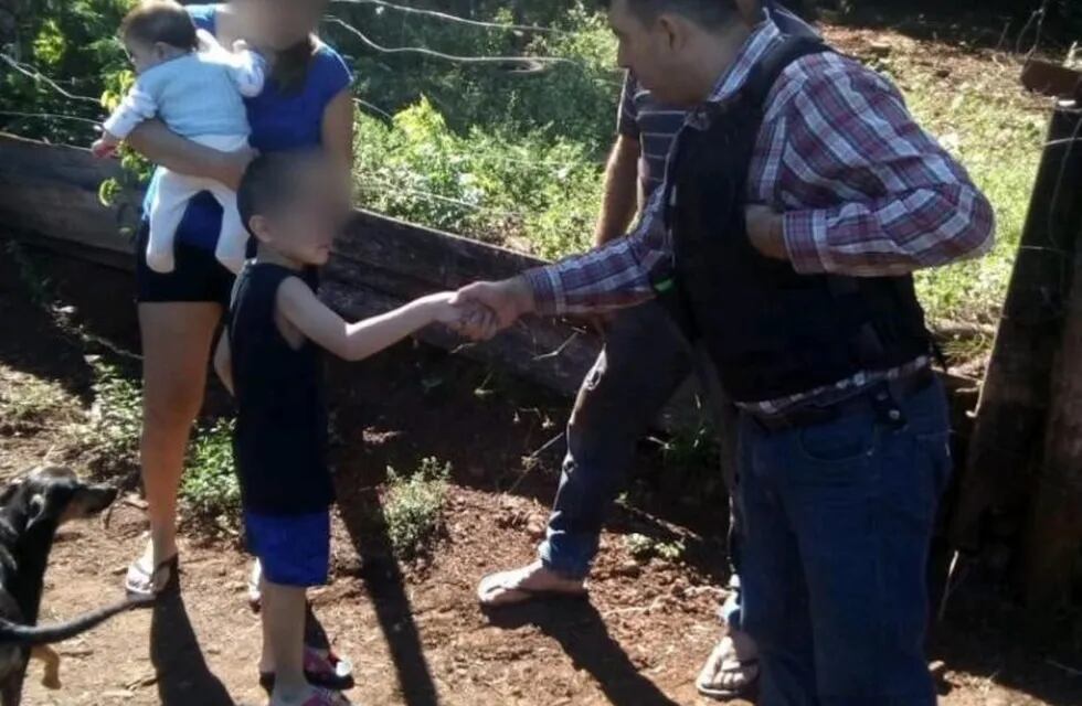 Gobernador Roca: un niño de 5 años se perdió en el monte por seguir a un perro