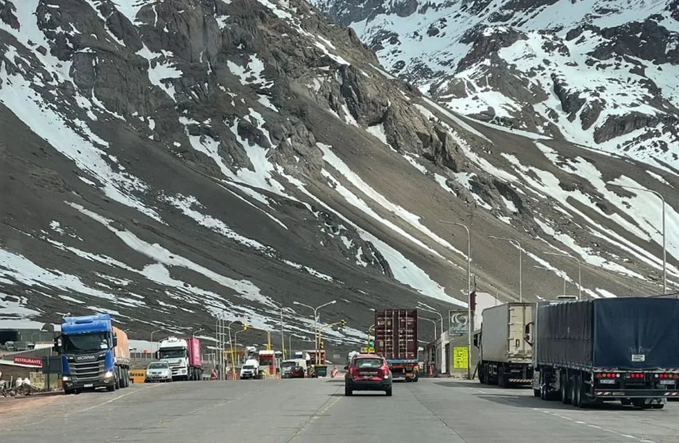 El Paso Internacional entre Argentina y Chile, no cuenta con inconvenientes de tránsito.