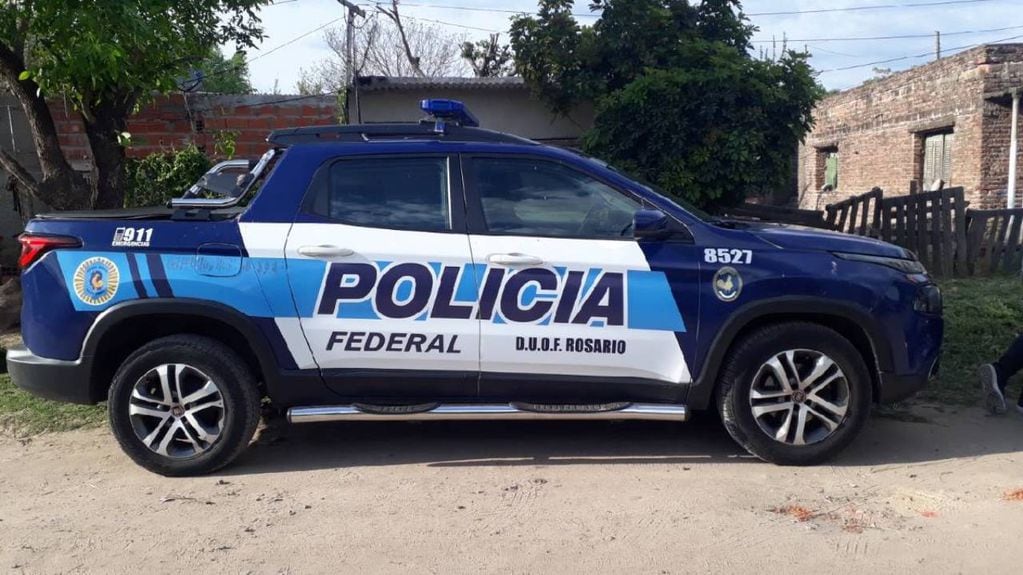 Operativo antinarco de la Policía Federal en Rosario. (Juan José García)