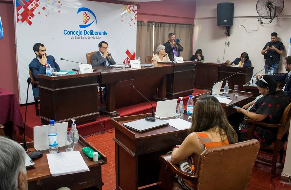 Este jueves el Concejo Deliberante de San Salvador de Jujuy celebró la primera sesión ordinaria del año, para tratar asuntos de importancia para la ciudad.